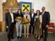 Vorstand Bernhard Sommerauer, Monika Köppl-Turyna, Elisabeth Stadler, Vorstand Winfried Schönberger, Vorständin Michaela Anzinger und Horst Berghammer, Leiter Private Banking und KMU-Betreuung