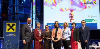 Reinhard Schwendtbauer, Maria Neubauer, Sigrid Burkowski, Doris Lippert, Bettina Kastner, Generaldirektor-Stv. Michaela Keplinger-Mitterlehner und Manuel Schwarzinger