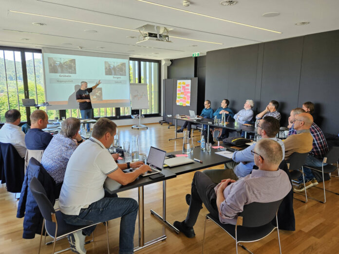 Die Geschäftsleiter im Seminar