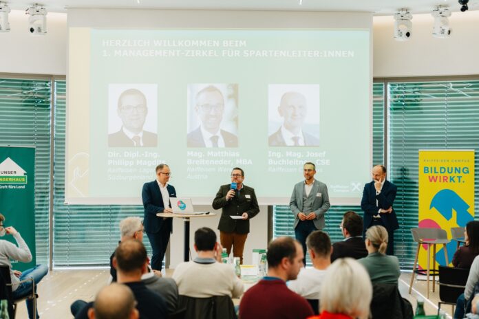 Markus Eisl, Philipp Magdits (Geschäftsführer LH Südburgenland), Matthias Breiteneder und Josef Buchleitner (Geschäftsleiter Raiffeisen Campus)