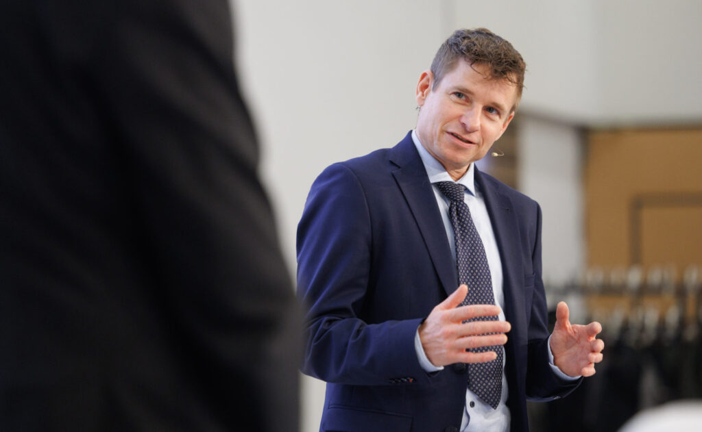 Gunter Deuber auf der Bühne