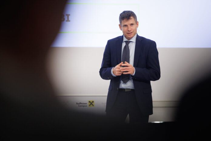 Gunter Deuber auf der Bühne