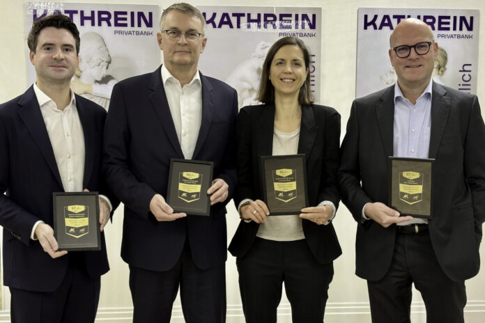 Die Fondsmanager mit ihren Auszeichnungen: Florian König, Andreas Weidinger, Andrea Otta und Thomas Odehnal