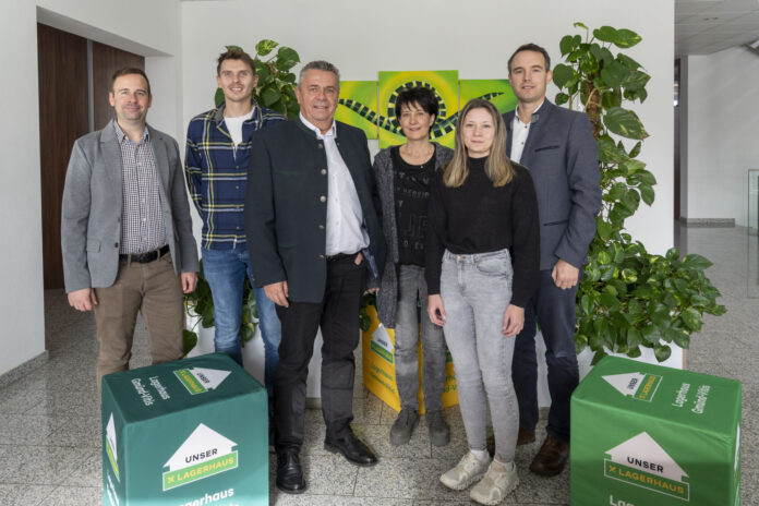 Das Projektteam und die Geschäftsleitung des Lagerhauses Gmünd-Vitis freuen sich über die erfolgreiche Umstellung: Projektleiter Reinhard Grubeck, Stefan Flicker, Geschäftsführer Günter Zaiser, Sylvia Leitner, Jacqueline Riener und Geschäftsführer David Wondra