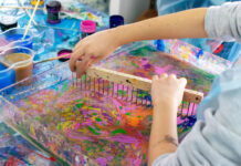 Die Kunst des Marmorierens ist bunt und vielfältig.