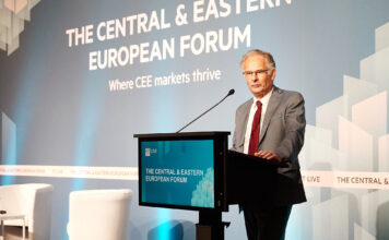 Finanzminister Markus Marterbauer beim CEE Forum 2026