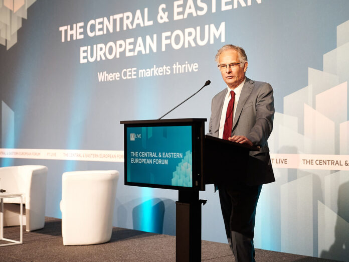 Finanzminister Markus Marterbauer beim CEE Forum 2026
