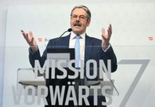 Präsenzdienst soll verlängert werden Generalanwalt Erwin Hameseder ist Milizbeauftragter und sitzt der Wehrdienstkommission vor.