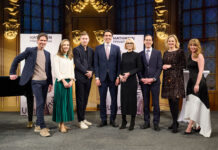 Olympia-Rekordhalter Felix Gottwald, Eva Födermayr, Tristan Horx, Stefan Neubauer, Eleonore Leder, Gregor Höpler, Clementine Michalek-Waldstein (Leiterin des Kathrein Family Konsult) und Moderatorin Christine Bauer.