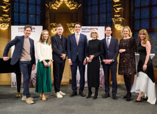 Olympia-Rekordhalter Felix Gottwald, Eva Födermayr, Tristan Horx, Stefan Neubauer, Eleonore Leder, Gregor Höpler, Clementine Michalek-Waldstein (Leiterin des Kathrein Family Konsult) und Moderatorin Christine Bauer.
