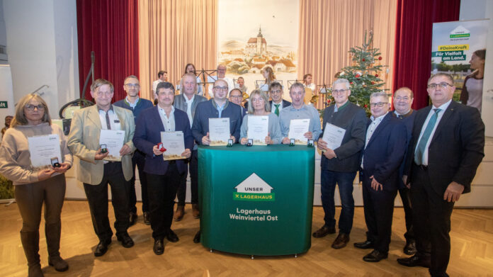 Geehrte Mitarbeitenden aus dem Lagerhaus Weinviertel Ost