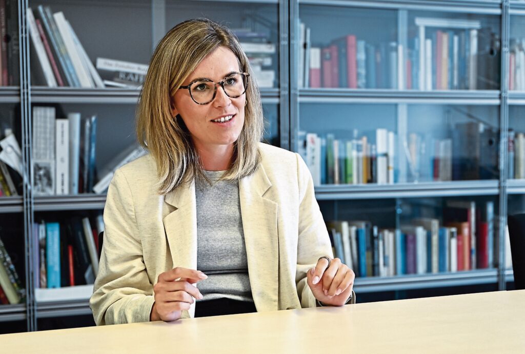 Porträt von Eva Landrichtinger