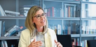 Porträt von Eva Landrichtinger