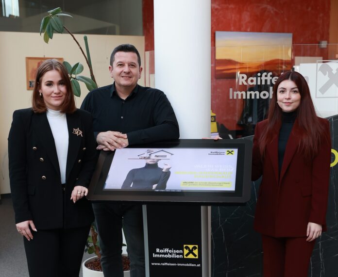 Gruppenbild von Sophie Kühnel, Marcel Feller und Beatrice Sarközi