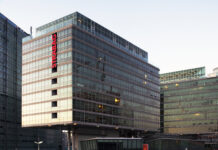 Strabag baut Rekorde Außenansicht der Strabag-Zentrale in Wien