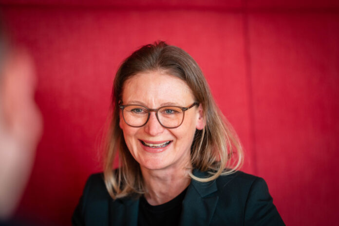 Gabriele Kinast im Gespräch