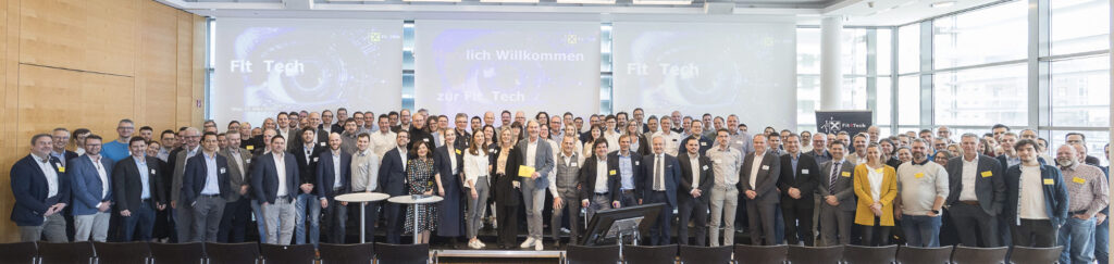 Gruppenfoto mit den über 200 IT-Verantwortlichen von Raiffeisen