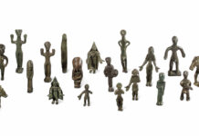 Verschiedene bronzenen Votivstatuetten