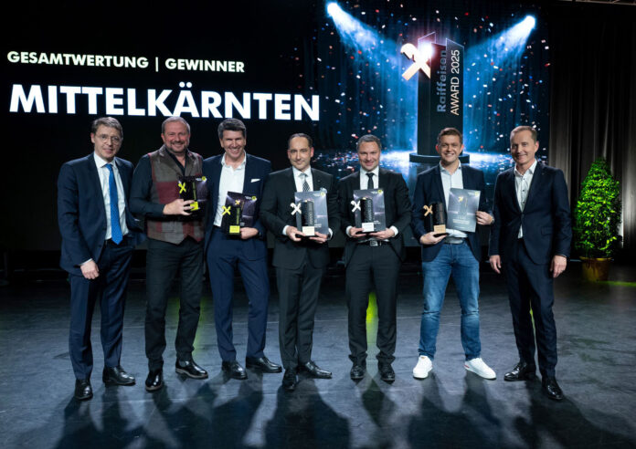 Strahlende Gesichter: Die Raiffeisenbank Mittelkärnten holte sich zum zweiten Mal in Folge den Gesamtsieg.