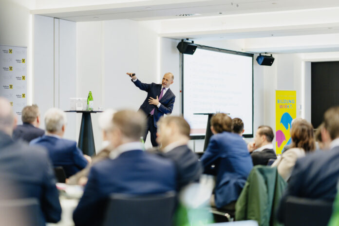 Thomas Hofer beim Management-Dialog 2026