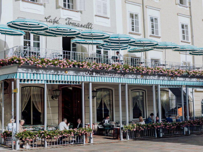 Café Tomaselli Außenansicht