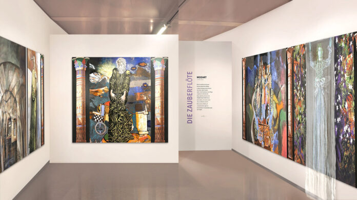 Blick in die Ausstellung „Magie des Schönen, Warlamis – Mozart“