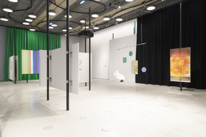 „Prototyp“, die erste Ausstellung der neuen Kunstbrücke, wurde am 4. Mai eröffnet.