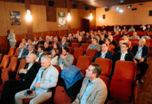 Blick in den Kinosaal beim Business-Frühstück der RBR Schallaburg