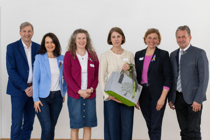 Diversitätsbeauftragter Michael Pacher, Daniela Monschein, Barbara Hausegger-Hörmann (beide Funktionärinnen-Beirat), Ariane Pfleger, Franziska Schilcher (Funktionärinnen-Beirat) und Franz Titschenbacher