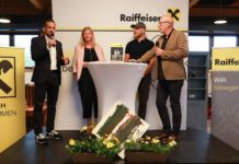 Geschäftsleiter Hannes Wedl, Eis-Greissler-Gründerin Andrea Blochberger, Hermann Maier und Moderator Tom Schwarzmann