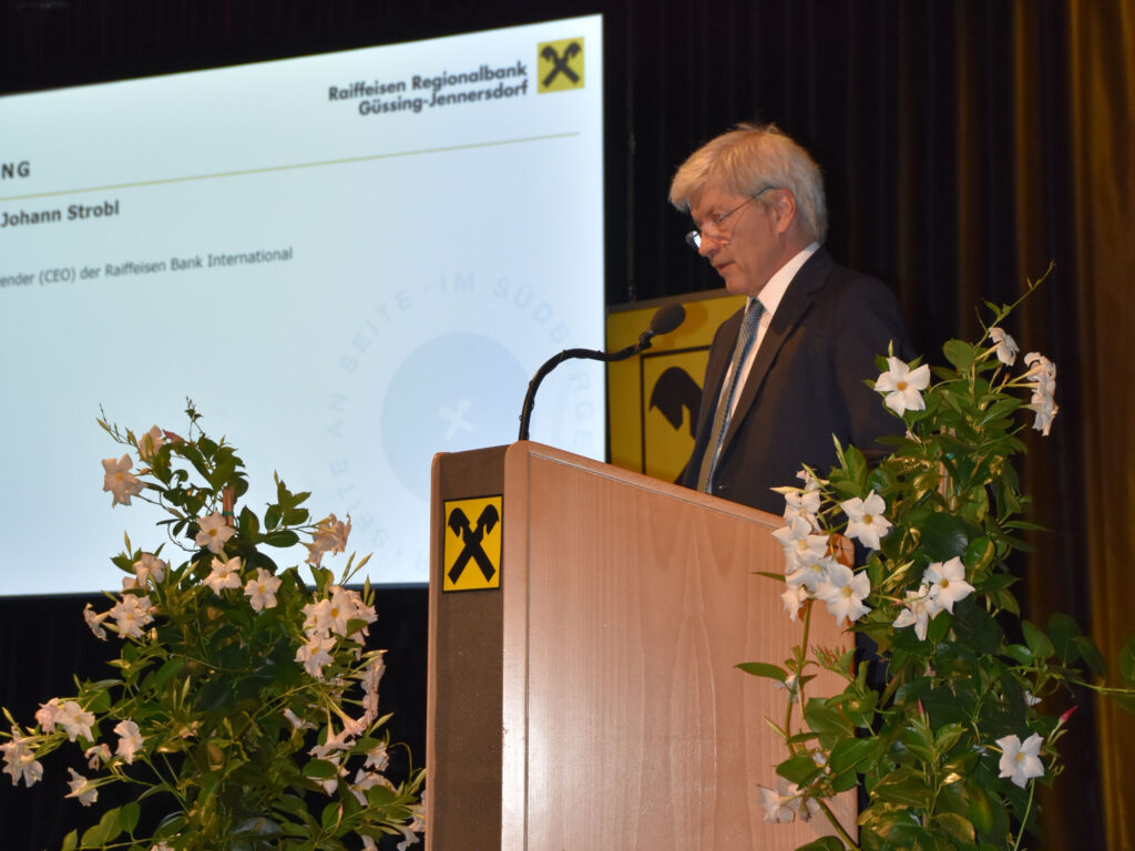 RBI-Vorstandsvorsitzender Johann Strobl war Ehrengast bei der GV der RRB Güssing-Jennersdorf.