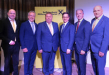 Manfred Hackl, Kurt Moser, Leopold Gruber-Doberer, Johannes Rehulka, Hannes Scheuchelbauer und Johann Kamleitner blickten zufrieden auf 2025 zurück.