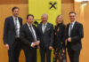 RLB-Vorstand Matthias Trost, Generaldirektor Rudolf Könighofer, AR-Vorsitzender Erwin Tinhof, GD-Stellvertreterin Eva Fugger und Vorstand Rudolf Suttner
