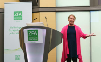 Zertifikate: „Der Vertrauensaufbau ist uns gelungen“ Heike Arbter beim Zertifikate Kongress