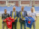 David Schreylehner (Prokurist SKN St. Pölten), Geschäftsleiter Thomas Schauer, Helge Wöll und Dietmar Wieser (Eigentümer SKN St. Pölten) freuen sich über die Zusammenarbeit.