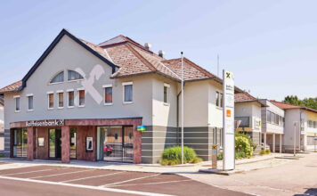 RBR Schärding investiert in Andorf Die neue Bankstelle in Andorf von außen