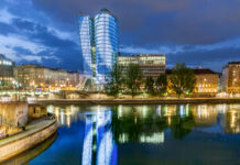 Uniqa legte im ersten Halbjahr zweistellig zu Uniqa Tower