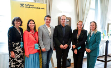 Mit Vielfalt neue Lösungen schaffen Raiffeisen-Funktionärinnen Sabine Sternig und Angela Pacher, Gerhard Oswald, AR-Vorsitzender der RLB Kärnten, Markus Hengstschläger, RLB-Vorstandsdirektorin Uta Kogler-Maier und Marion Jester, Leiterin Kommunikation und Marketing bei der RLB Kärnten