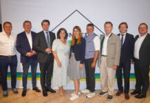 Obmann-Stv. Robert Marlovits, Bgm. Anton Szmolyan (Weiden bei Rechnitz), Florian Mayer (RWA), Evelin David (stv. AR-Vorsitzende RLB Burgenland), LAbg. Carina Laschober-Luif, Johann Weber, Nikolaus Berlakovich (Präsident LK Burgenland), Revisor Gerald Reisner und Philipp Magdits