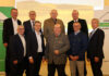 Oliver Eisenhöld, Reinhard Thürr, Alfred Hiller, Martin Hauer, Obmann-Stv. Herbert Bartosch, Adolf Mechtler, AR-Vorsitzender Ernst Fradinger, LAbg. Manfred Schulz und Revisor Franz Wagner