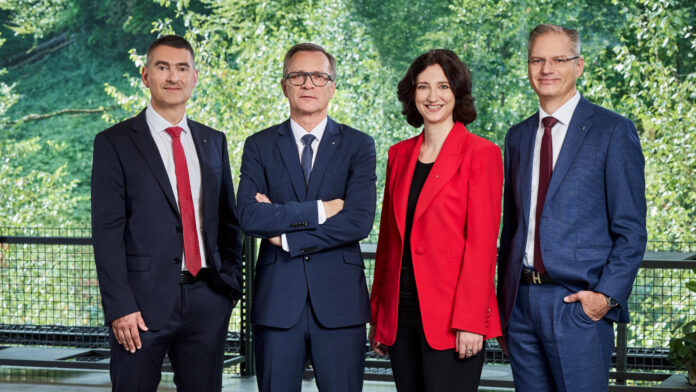Die RVS-Geschäftsleitung: Manfred Quehenberger, Heinz Konrad, Anna Doblhofer-Bachleitner und Andreas Derndorfer