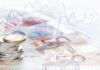 Mehr als eine Million Fondssparer Eurobargeld und Börsencharts, Panorama, Hintergrund