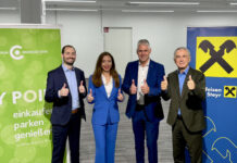 Vorstand Christian Waldl, City-Point-Geschäftsführerin Ernestina Rizvanovic, Andreas Schmidbauer und Vorstand Gerald Ruttensteiner