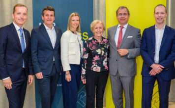 RLB-Vorstand Manfred Wilhelmer, AR-Vorsitzender Gerhard Oswald, Martina Valente (Mandressi), Renate Sandhofer (RESA Consulting), Gernot Murko (Rechtsanwaltskanzlei Murko-Bauer-Murko-Klatzer) und Matthias Reith (Raiffeisen Research)