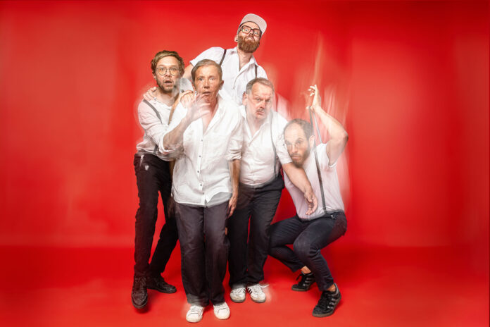Max Gaier, Miki Liebermann, Hanibal Scheutz, Robert Slivovsky und Clemens Wenger sind 5/8erl in Ehr’n.