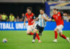 Michael Gregoritsch (AUT), Lionel Messi (ARG) und Marcel Sabitzer (AUT) am Montag, 22. Juni 2026, während der Begegnung zwischen Argentinien und Österreich in der 2. Runde der Gruppe J der FIFA Fussball-Weltmeisterschaft 2026 im Dallas Stadium in Dallas