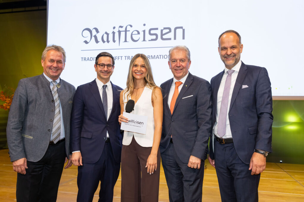 Verbandsobmann Franz Titschenbacher, ÖRV-Generalsekretär Johannes Rehulka, Moderatorin Verena Kicker, Raiffeisen-Generalanwalt Erwin Tinhof und Verbandsdirektor Peter Weissl
