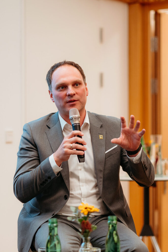 Markus Zuser beim Ritschaftsforum der RBR Schallaburg 2026